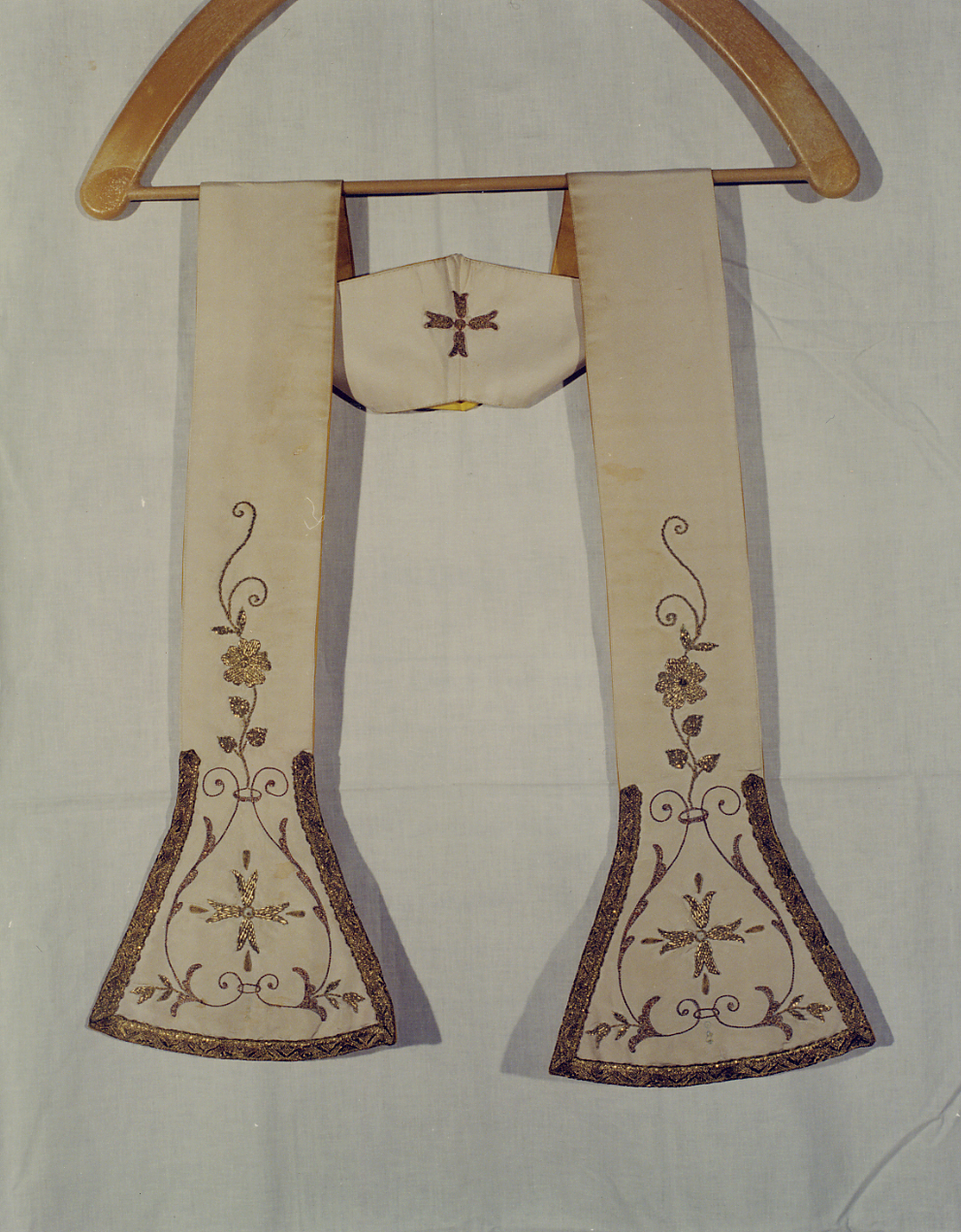 stola - manifattura abruzzese (fine/inizio secc. XIX/ XX)