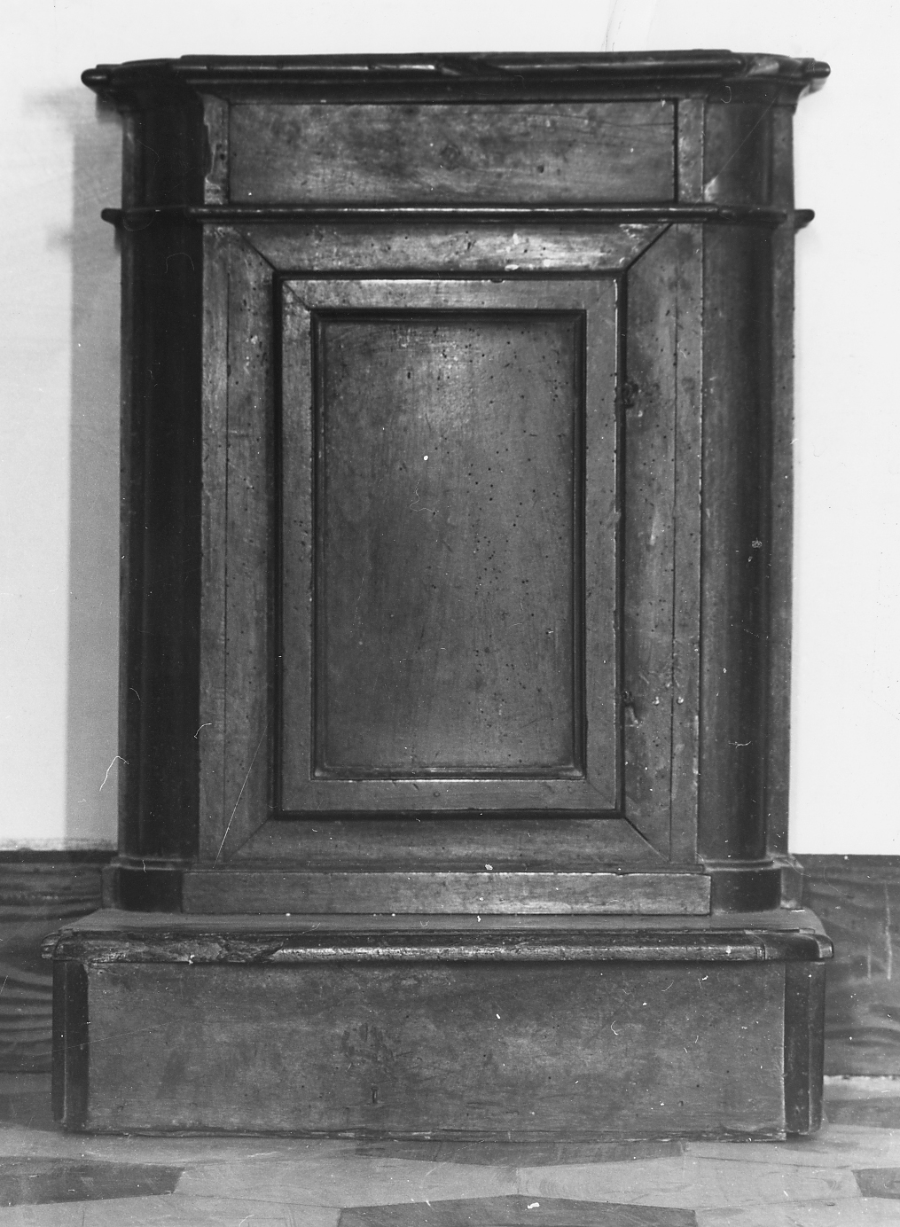 inginocchiatoio, serie - bottega abruzzese (fine/inizio secc. XVIII/ XIX)