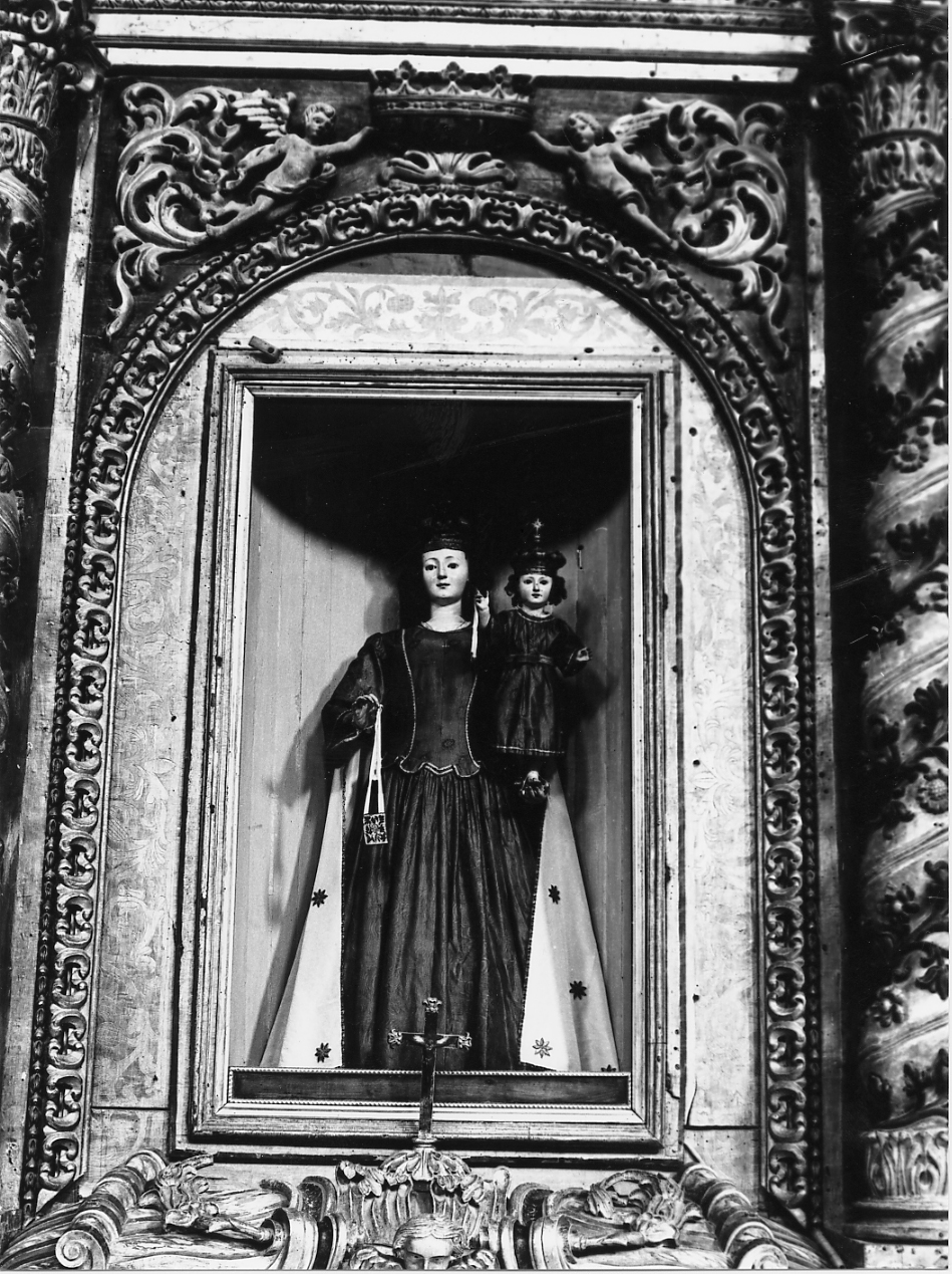 Madonna con Bambino (statua, opera isolata) - ambito Italia centrale (fine/inizio secc. XVIII/ XIX)