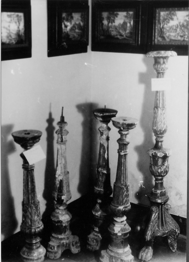 candeliere d'altare, serie - ambito napoletano (sec. XVIII)