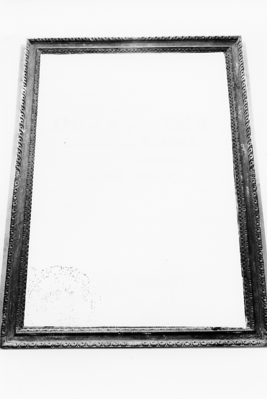 cornice, opera isolata - ambito abruzzese (sec. XVIII)