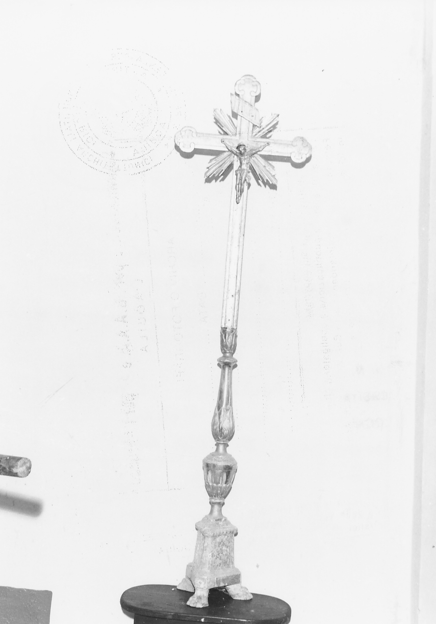 croce d'altare, opera isolata - ambito abruzzese (sec. XIX)