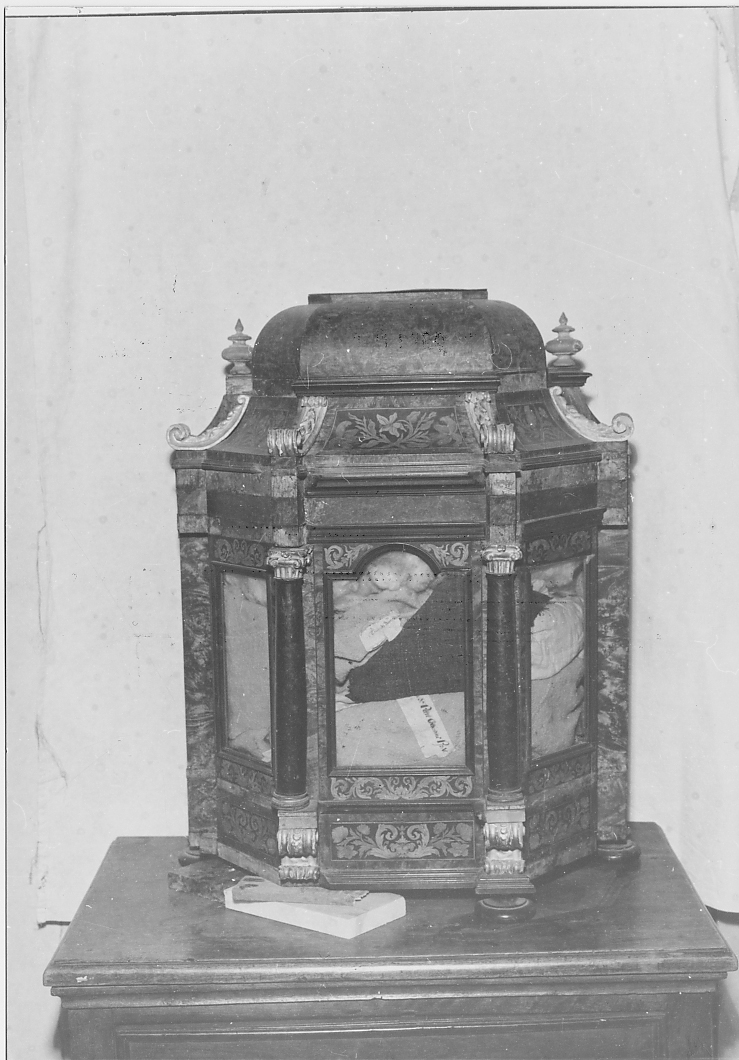 tabernacolo - a tempietto - ambito Italia centrale (sec. XVIII)