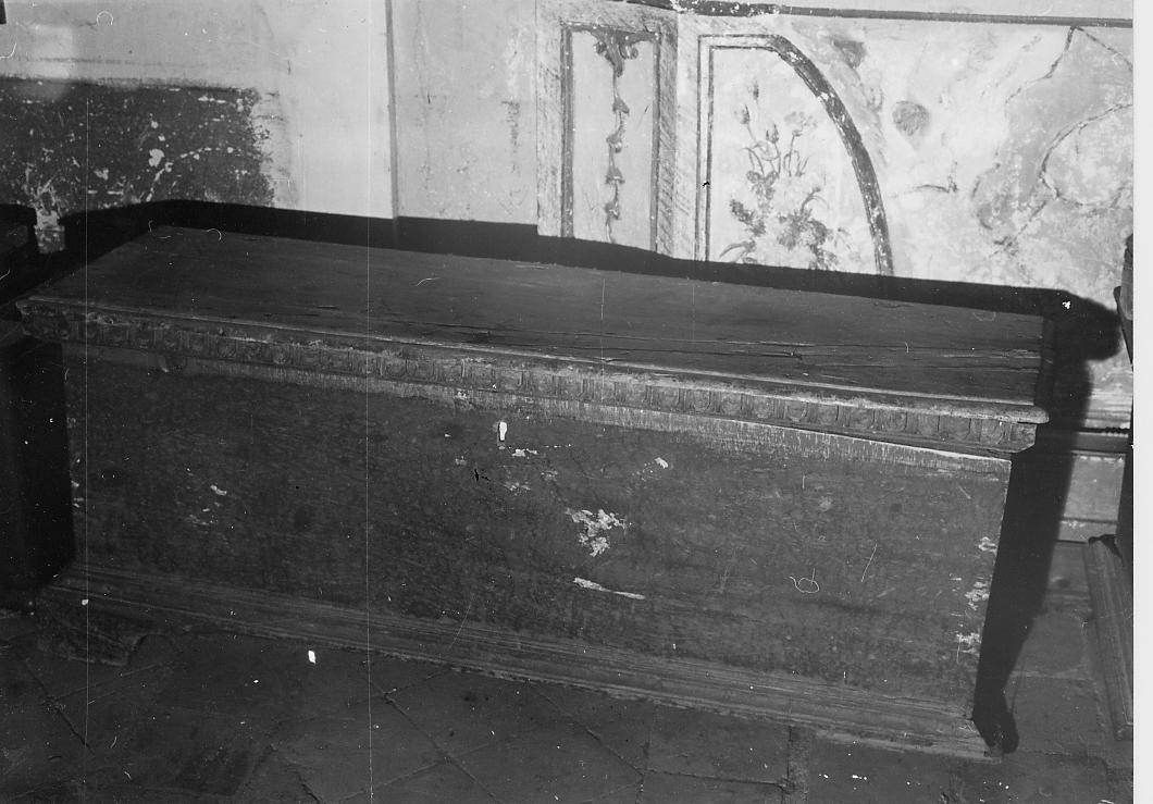 cassapanca - ambito Italia centrale (sec. XVII)