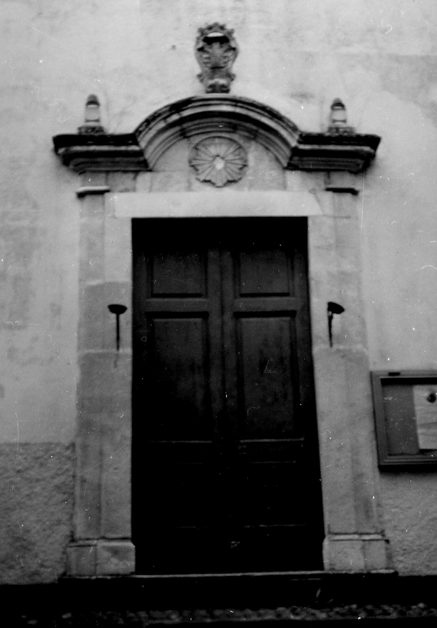 mostra di portale, opera isolata - ambito abruzzese (sec. XIX)