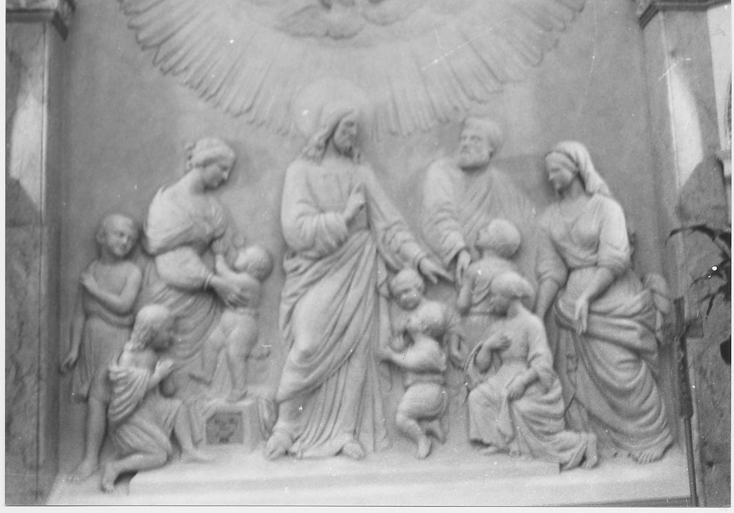Cristo benedice i fanciulli (rilievo) di Perez Vincenzo (sec. XIX)