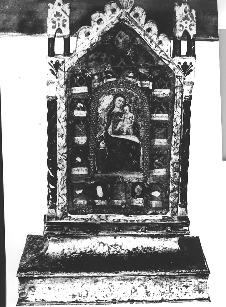 cornice architettonica con motivi decorativi e figure (reliquiario architettonico, opera isolata) - ambito Italia centrale (sec. XVI)