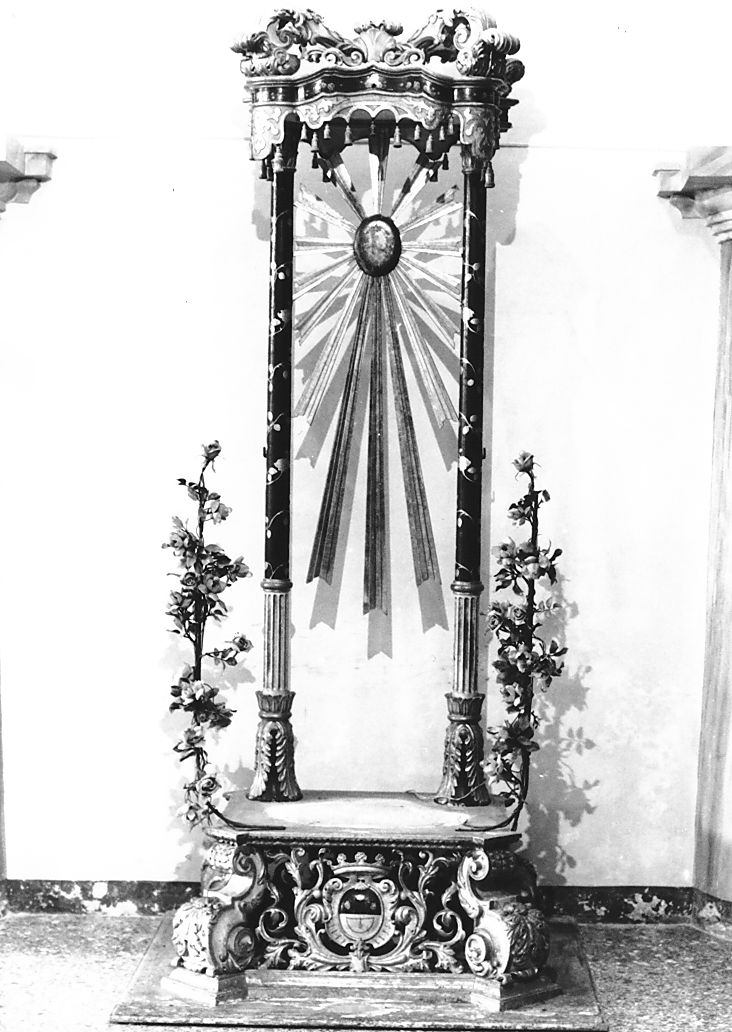 motivi decorativi architettonici con volute vegetali ramoscelli floreali e simboli (baldacchino processionale, opera isolata) - ambito Italia centrale (sec. XIX)