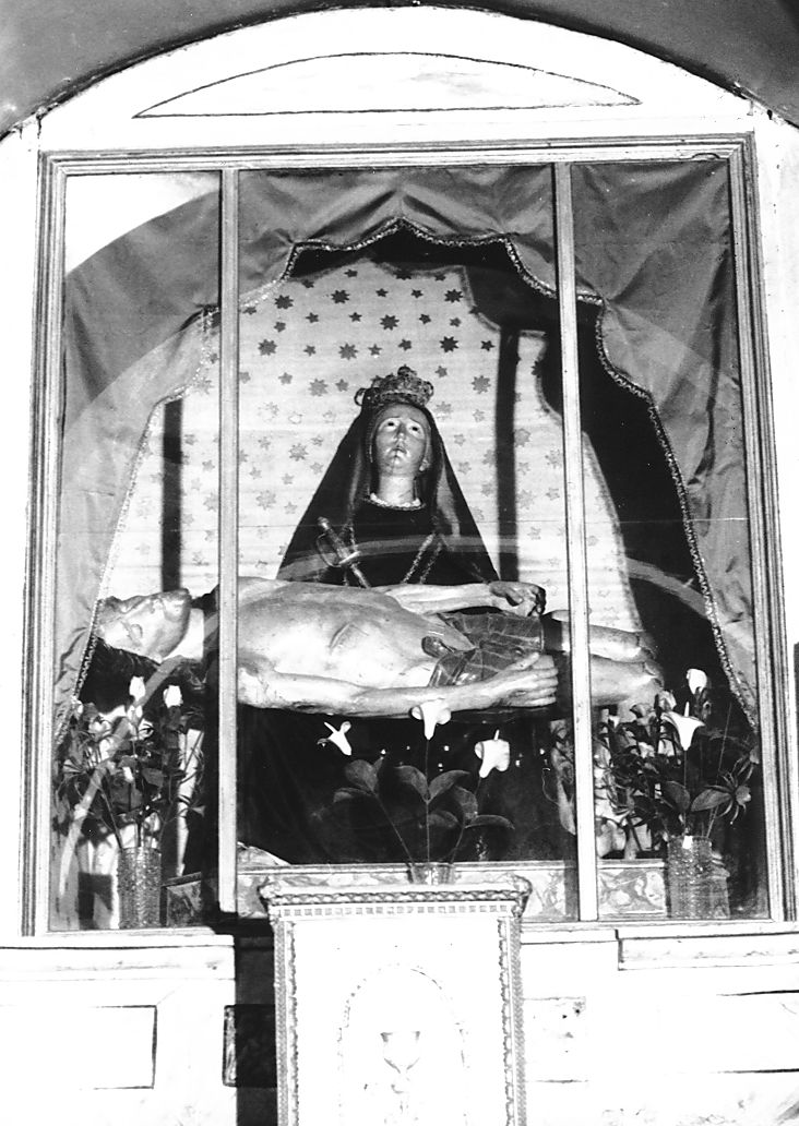 Pietà (gruppo scultoreo, opera isolata) - ambito Italia centrale (sec. XVIII)