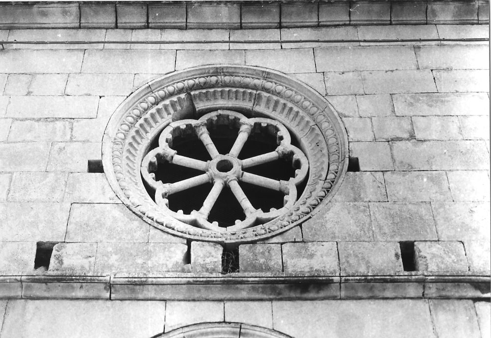 rosone, opera isolata - ambito Italia centrale (fine/inizio secc. XVI/ XVII)