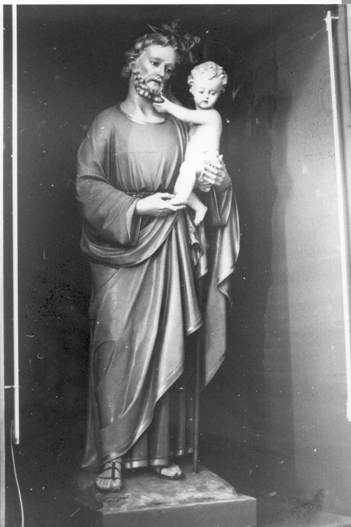 Madonna e San Giuseppe in adorazione di Gesù Bambino (statua) - produzione gardenese (prima metà sec. XX)