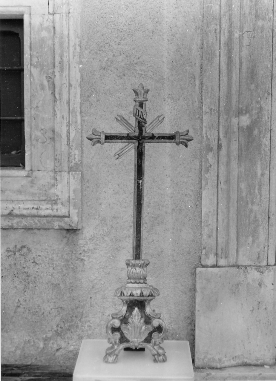 croce d'altare, opera isolata - ambito abruzzese (sec. XVIII)