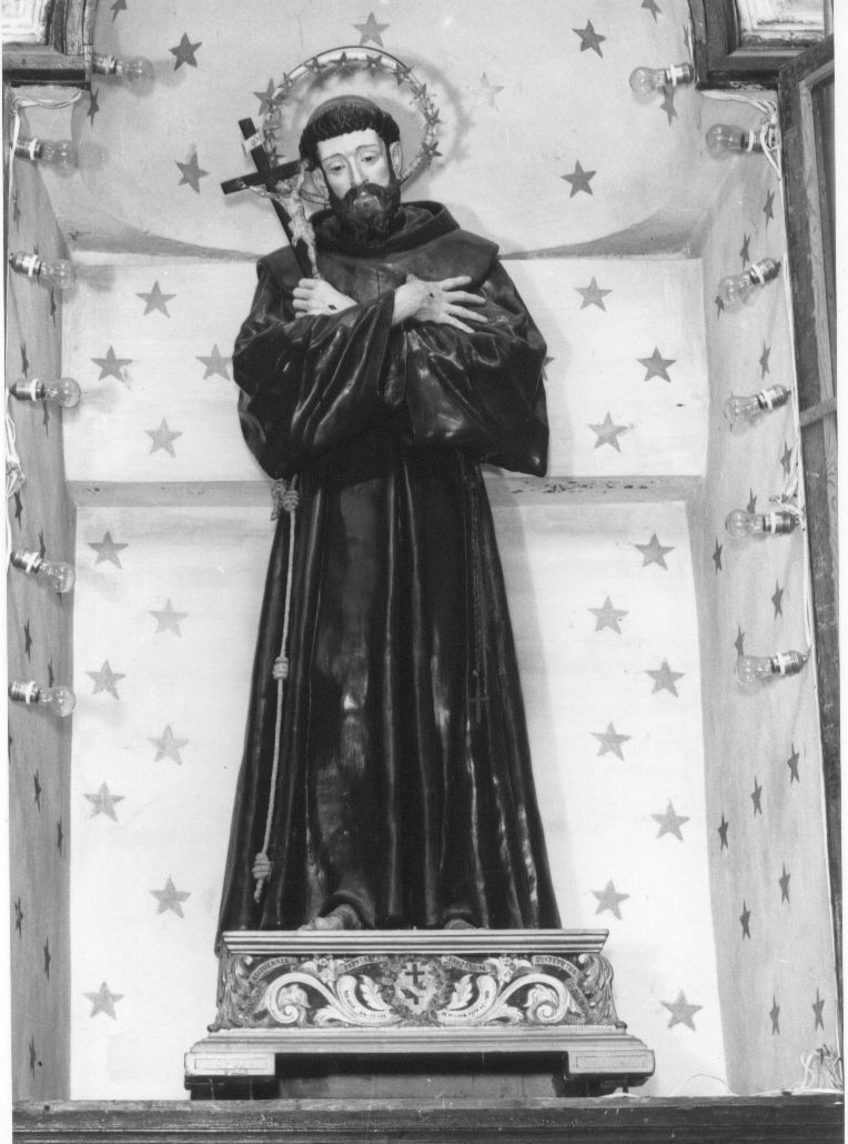 San Francesco d'Assisi orante (statua, opera isolata) di Falcucci Michele (attribuito) (sec. XIX)