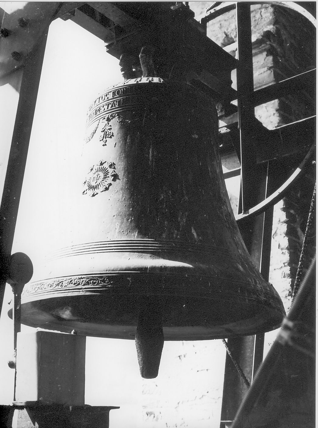 campana grande (campana) di Pasqualini Giuseppe (bottega) (sec. XVIII)