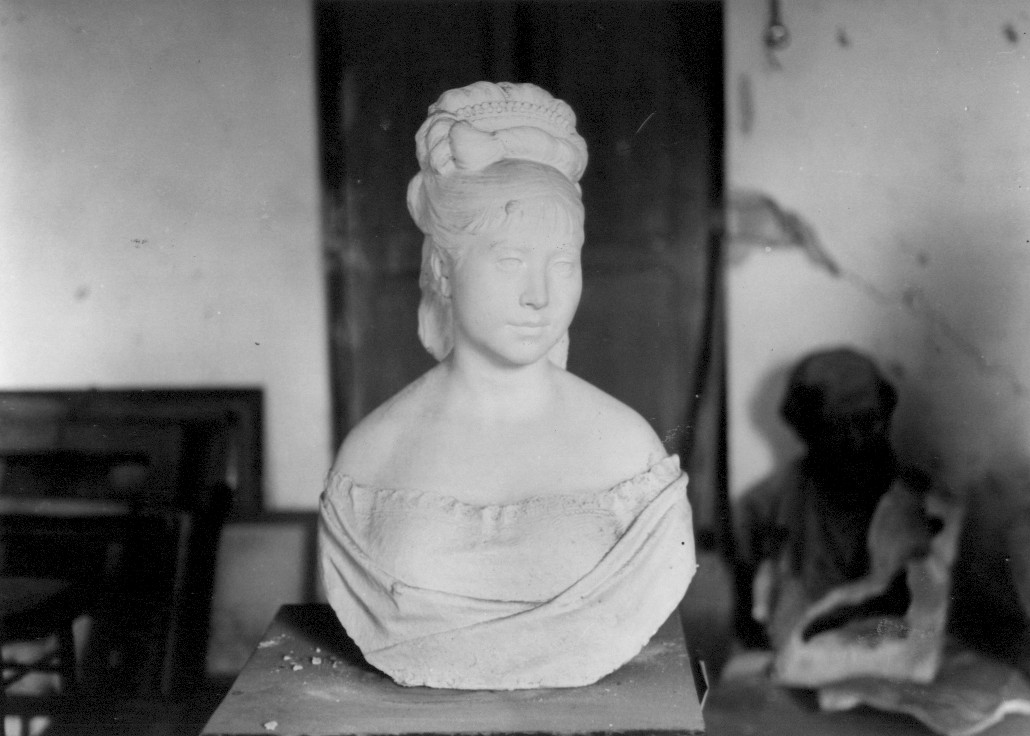 busto femminile (busto, opera isolata) di Pagliaccetti Raffaello (attribuito) (ultimo quarto sec. XIX)