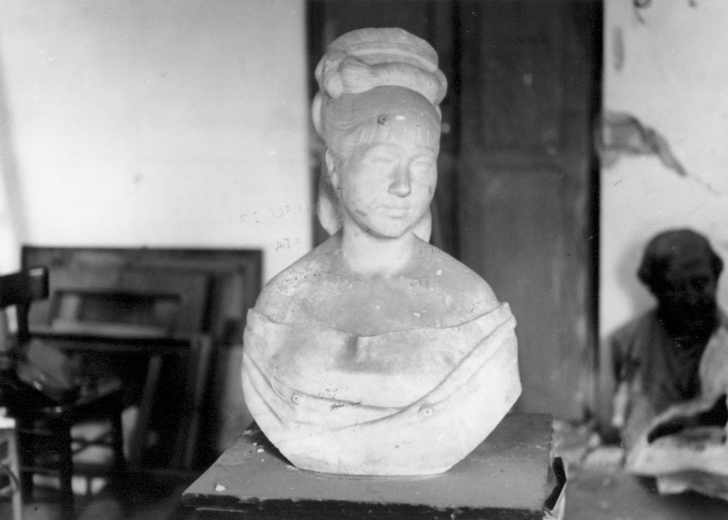 busto femminile (busto, opera isolata) di Pagliaccetti Raffaello (attribuito) (ultimo quarto sec. XIX)
