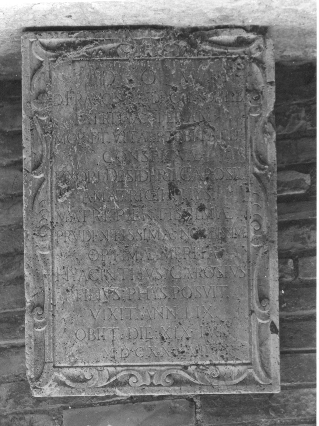 lapide, opera isolata - ambito teramano (sec. XVII)