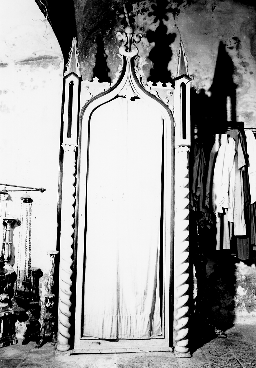 edicola, opera isolata - ambito Italia centrale (sec. XX)