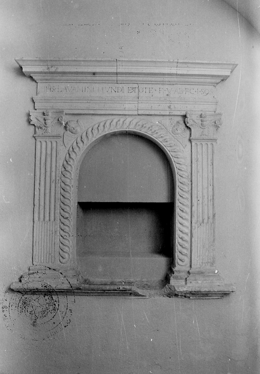 fontana - a muro, opera isolata - ambito Italia centrale (sec. XVI)