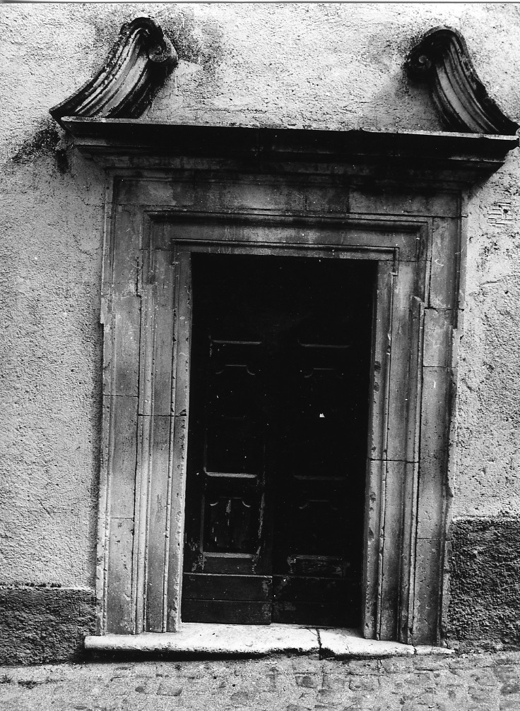 mostra di portale - ambito Italia centrale (sec. XVIII)