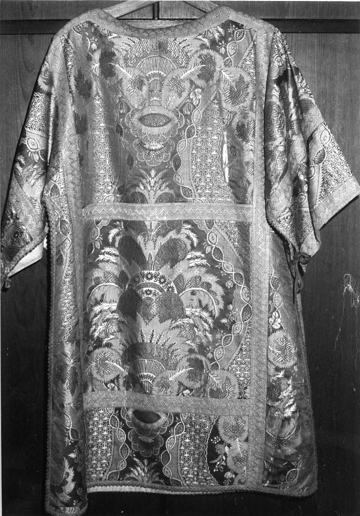 parato da chiesa, serie - ambito abruzzese (sec. XVIII)