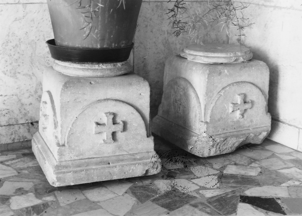 capitello, serie - produzione abruzzese (sec. XVIII)