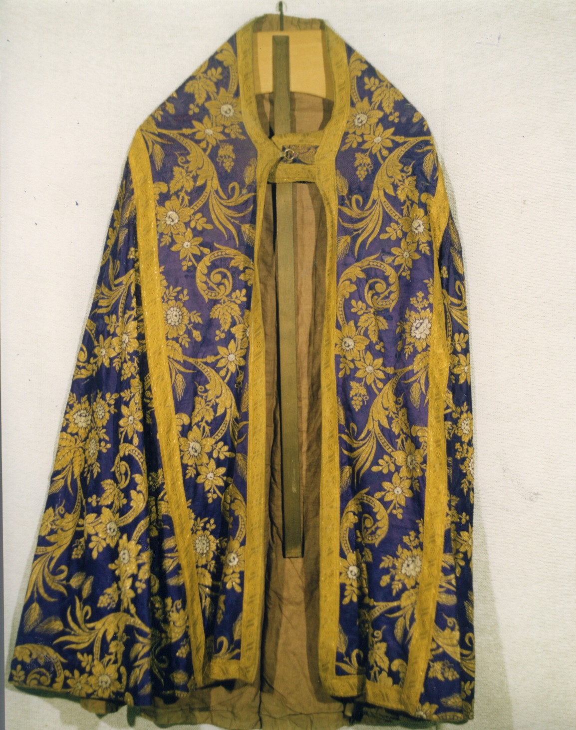 piviale, opera isolata - manifattura italiana (sec. XIX)