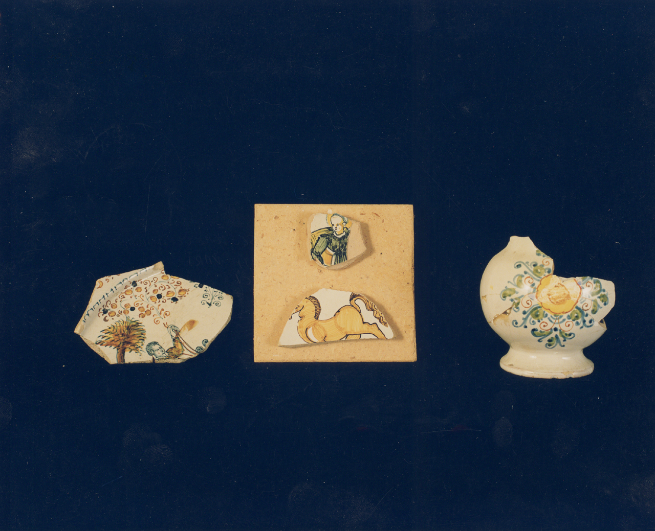 frammento - manifattura di Castelli (sec. XVII)