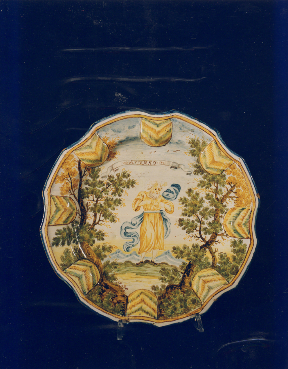 piatto - manifattura di Castelli (sec. XVIII)