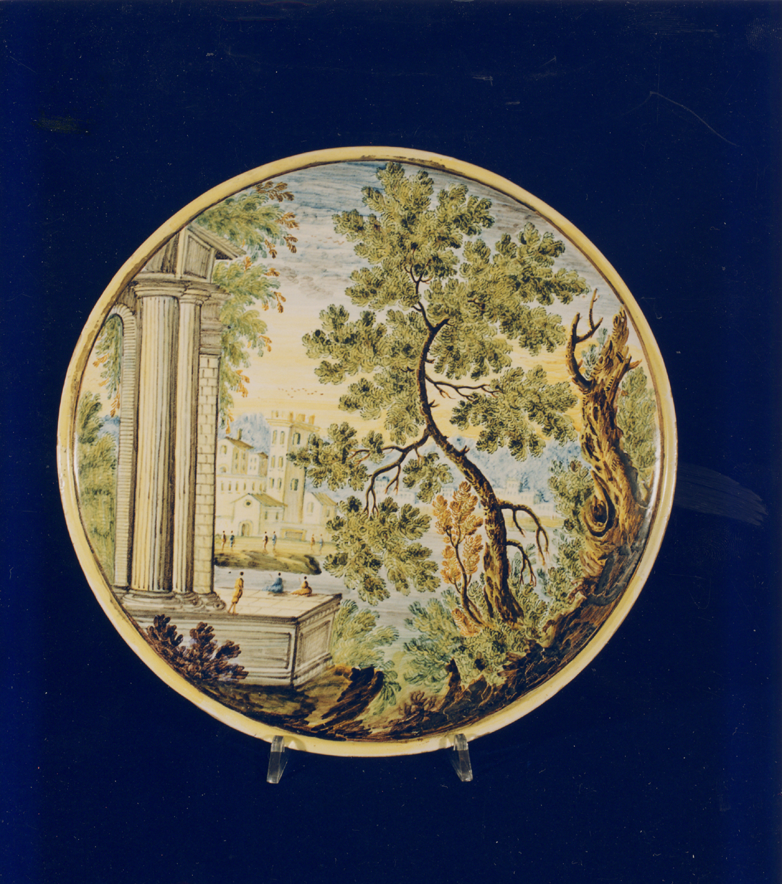 piatto - manifattura di Castelli (sec. XVIII)