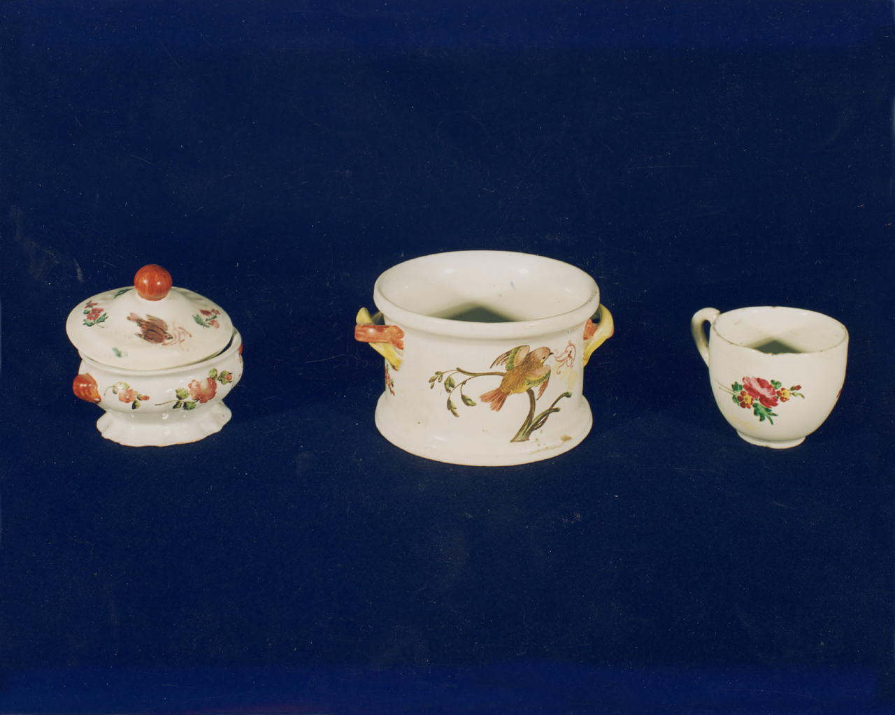 vasetto - manifattura di Castelli (fine/inizio secc. XVIII/ XIX)