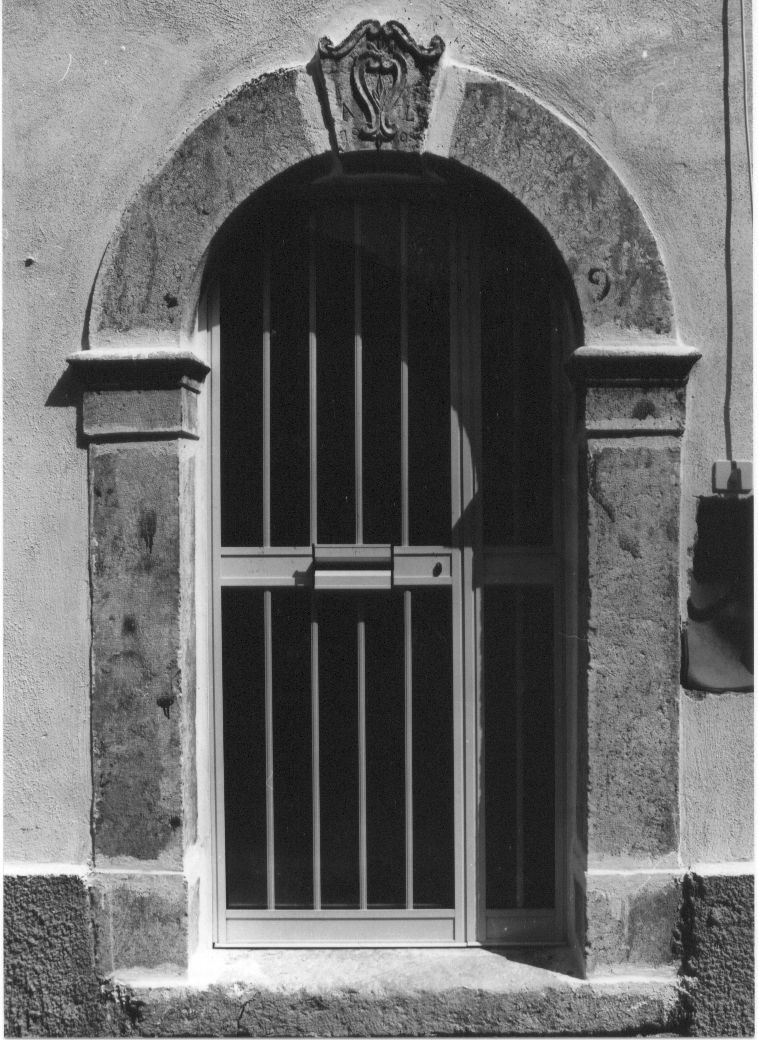 portale, opera isolata - bottega abruzzese (sec. XX)