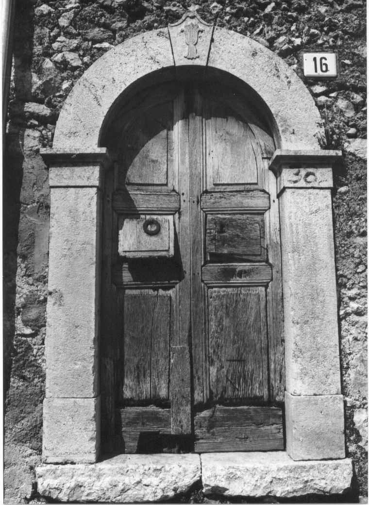 portale, opera isolata - bottega abruzzese (fine/inizio secc. XIX/ XX)