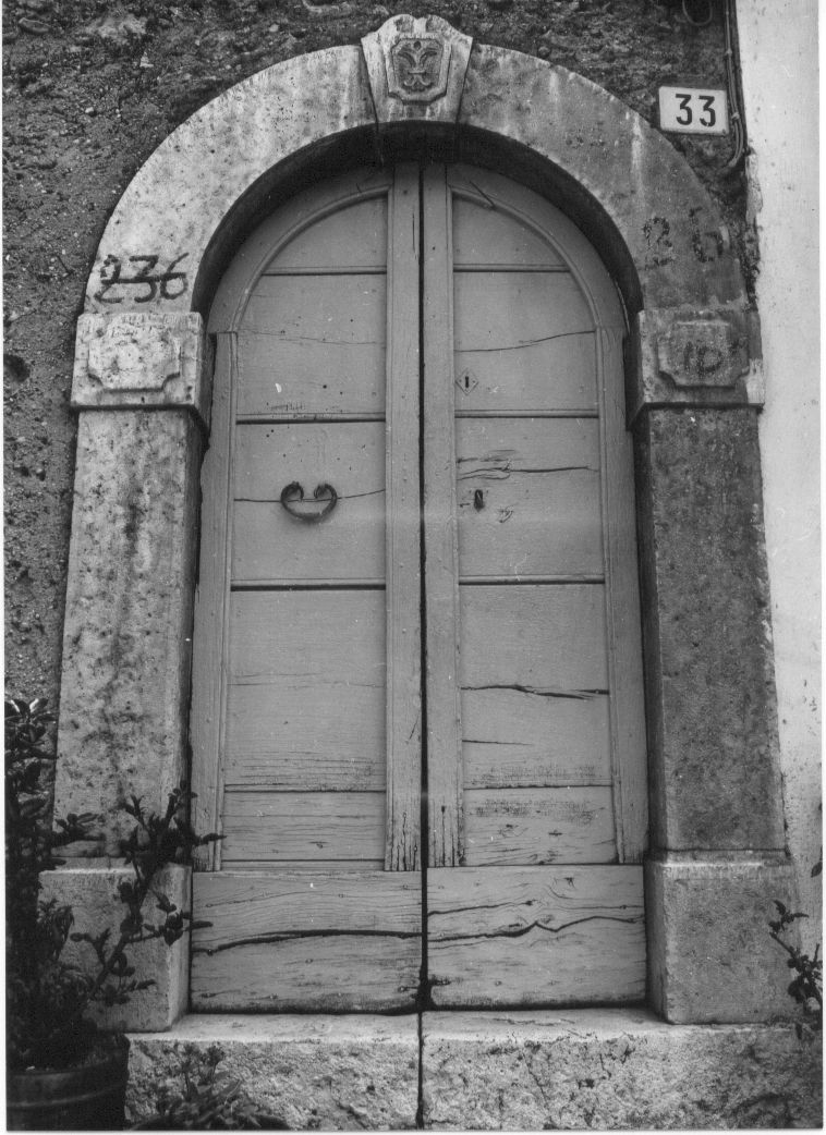 portale, opera isolata - bottega abruzzese (sec. XIX)