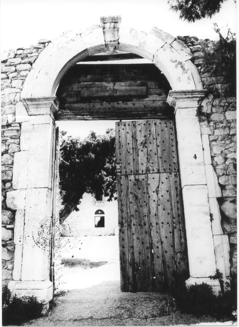 portale, opera isolata - bottega abruzzese (sec. XVI)