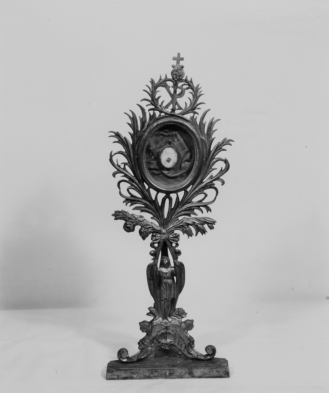 reliquiario fitomorfo, opera isolata - bottega abruzzese (inizio sec. XX)