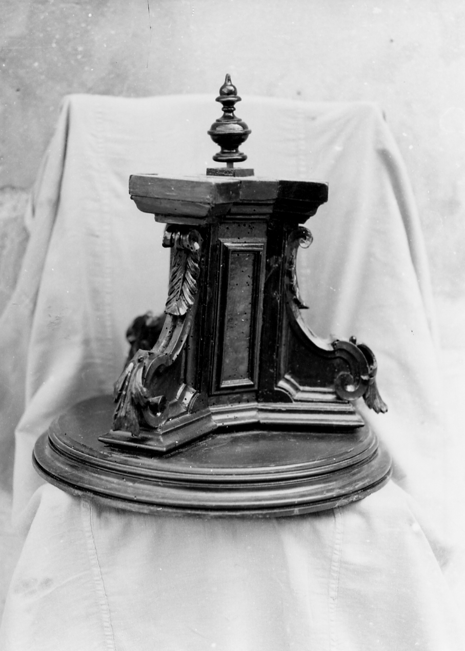 cimasa, opera isolata - bottega abruzzese (sec. XVIII)