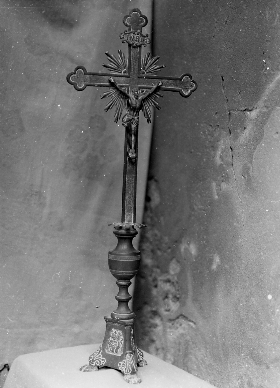croce d'altare, opera isolata - bottega abruzzese (sec. XIX)