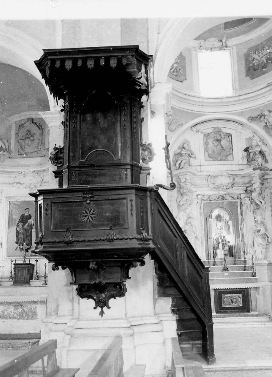 pulpito, opera isolata - bottega abruzzese (sec. XVIII)