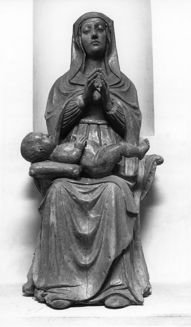 Madonna in trono con Bambino (gruppo scultoreo, opera isolata) - ambito abruzzese (sec. XVI)