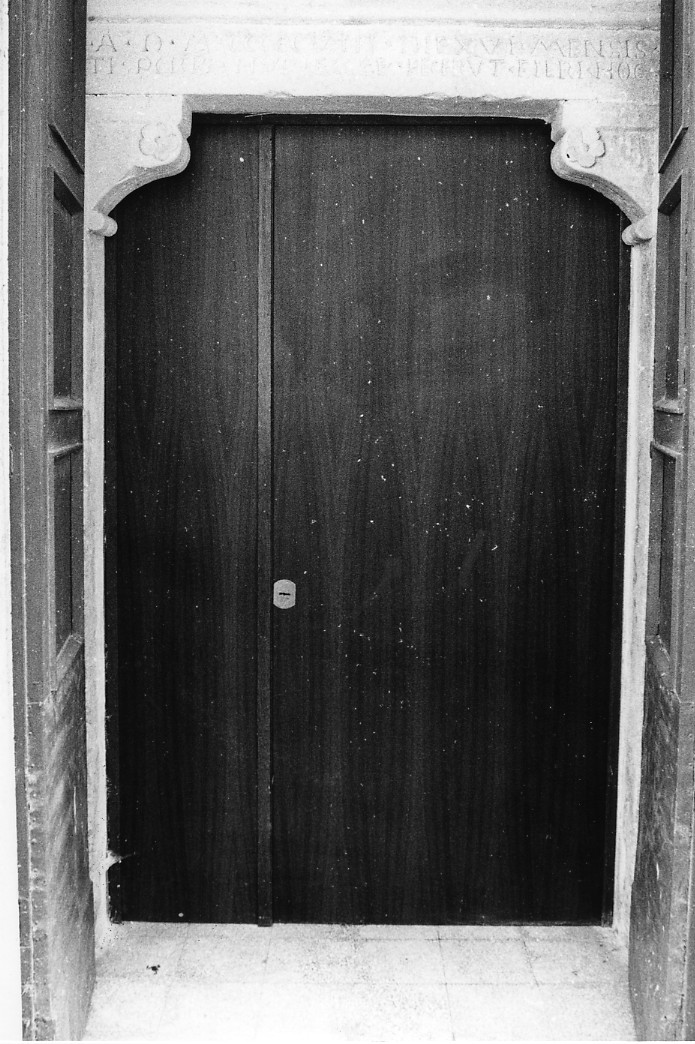 mostra di porta, opera isolata - ambito abruzzese (sec. XVI)