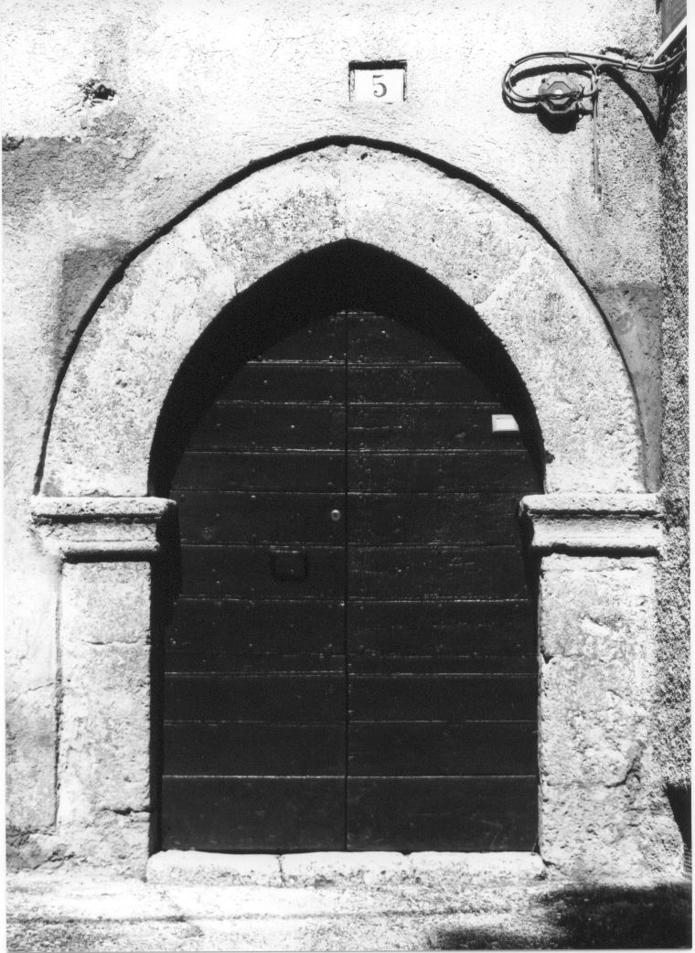 portale, opera isolata - bottega abruzzese (sec. I)