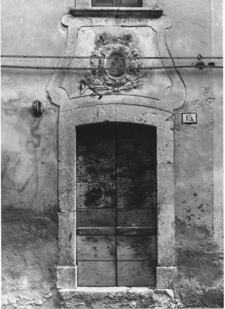 portale, opera isolata - bottega abruzzese (sec. I)