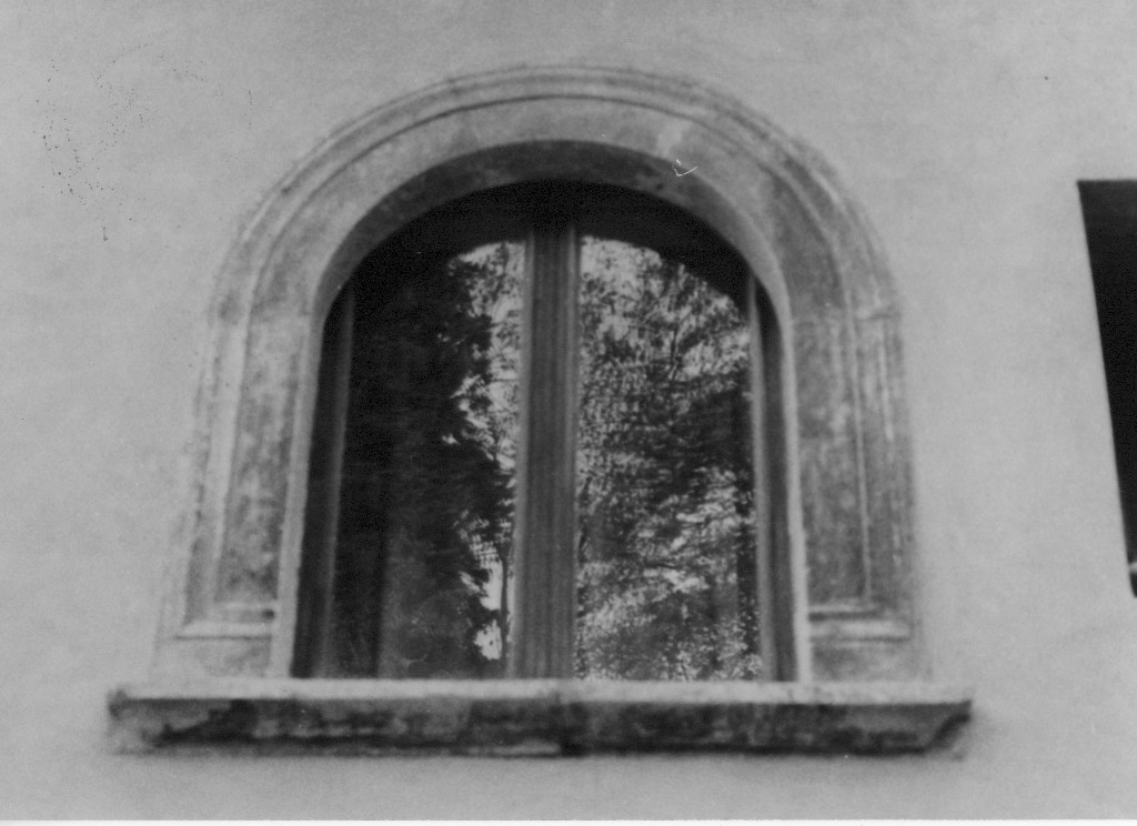 finestra, opera isolata - ambito Italia centrale (sec. XVIII)