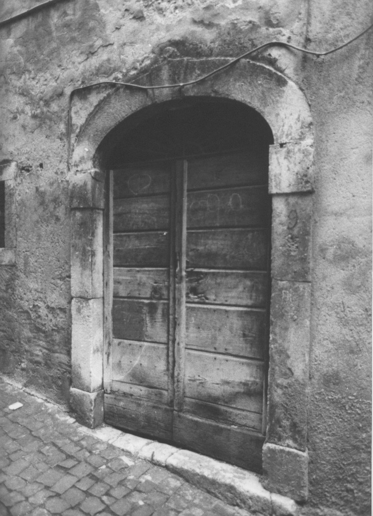 portale, opera isolata - ambito Italia centrale (sec. I)