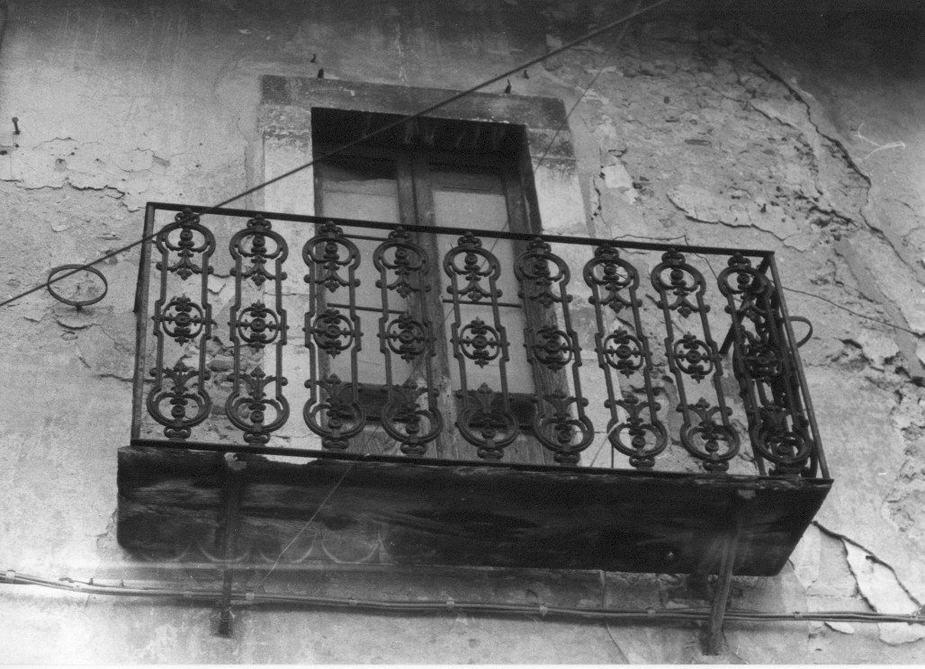 finestra, opera isolata - ambito Italia centrale (sec. I)