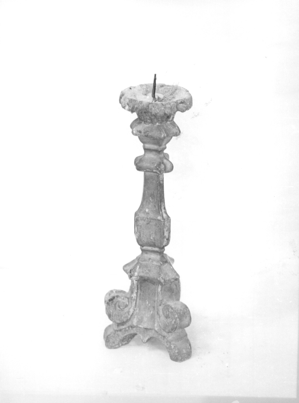 candeliere, serie - ambito abruzzese (sec. XVIII)