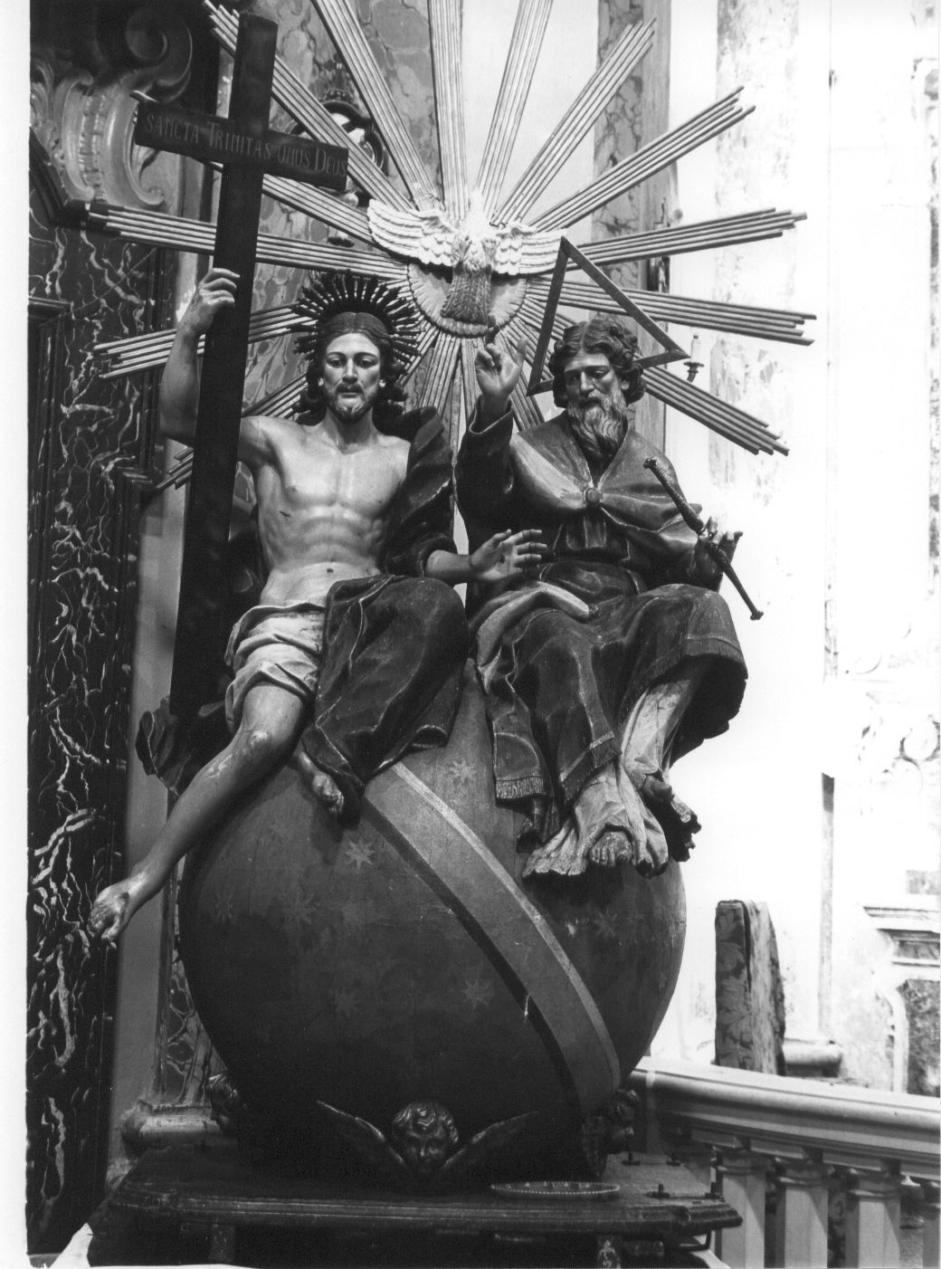 La SS. Trinità, Trinità (gruppo scultoreo, opera isolata) - bottega abruzzese (secc. XVIII/ XIX)