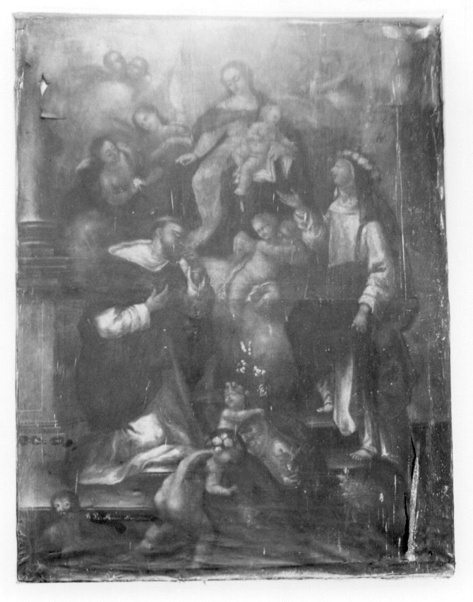 Madonna del Rosario (dipinto, opera isolata) di Bonucci Fernando (attribuito) (sec. XIX)