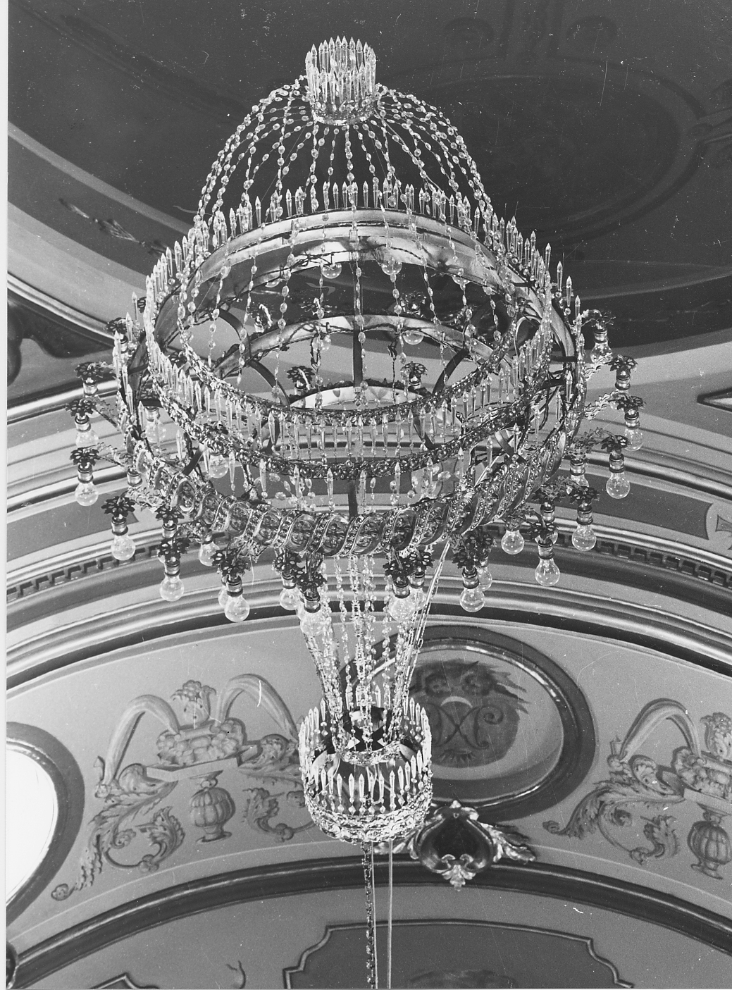 lampadario - ambito abruzzese (seconda metà sec. XIX)